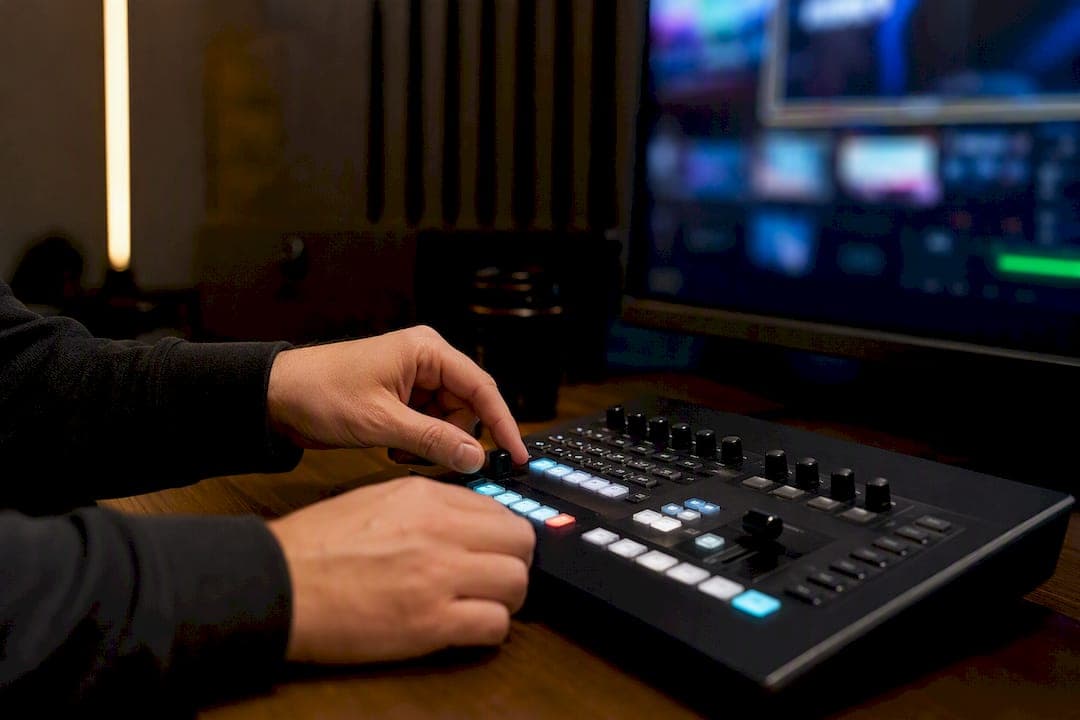 Streamers: 3 Copy Ready Presets and the 1.5x Headroom Rule